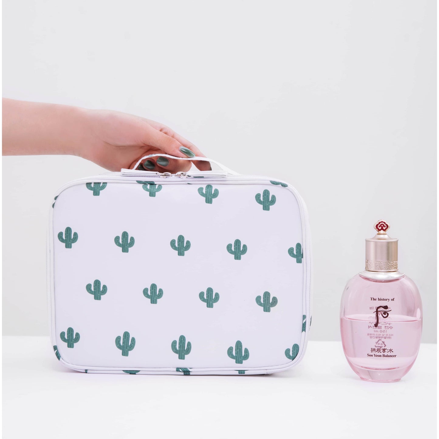 Travel Makeup Cosmetic Case,Portable Brushes Case Toiletry Bag Travel Kit Organizer Cosmetic Bag Cactus A